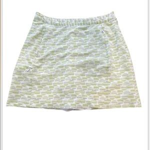 Greg Norman Golf Skirt with shorts with adjustable waist Size 6